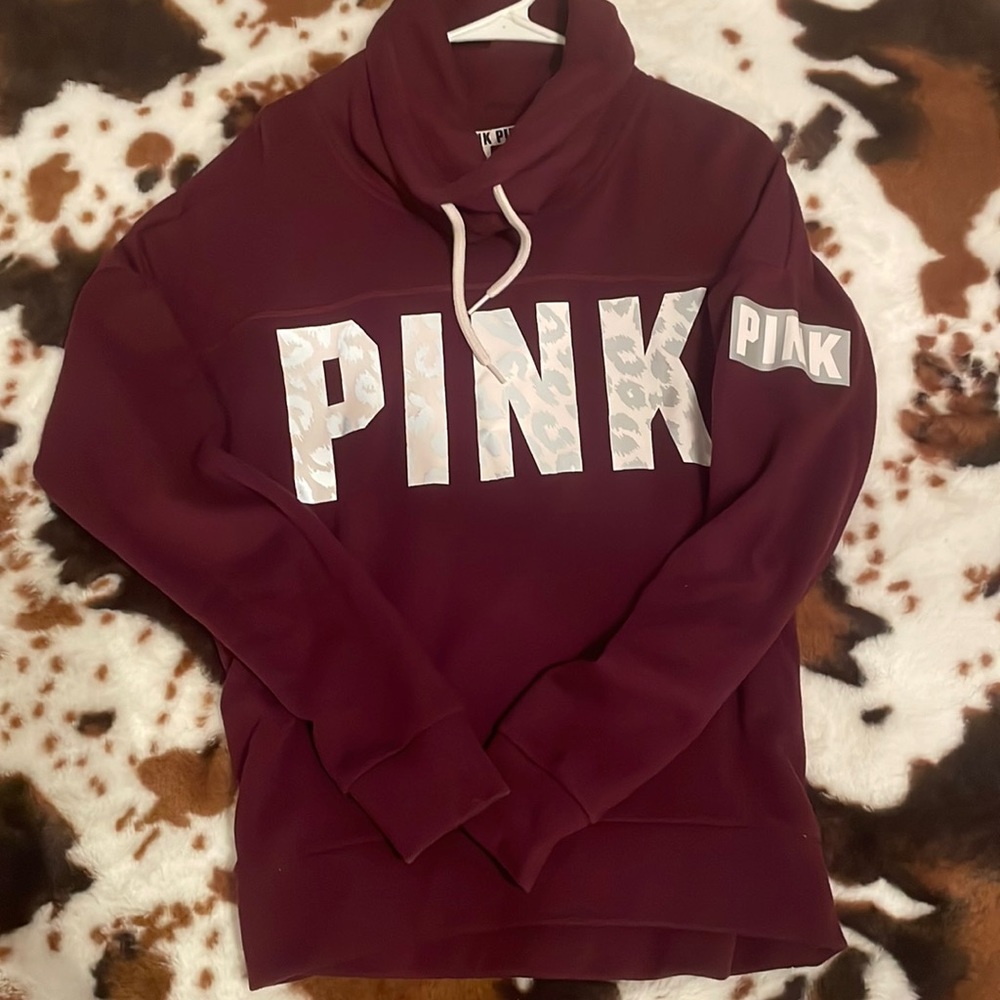 PINK SWEATSHIRT